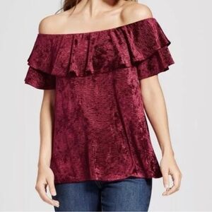 Knox Rose Off The Shoulder Red Velvet Top